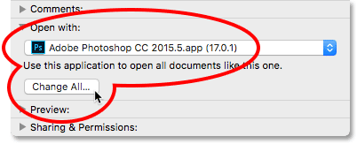 Setting Photoshop as the default app for opening PNG files.